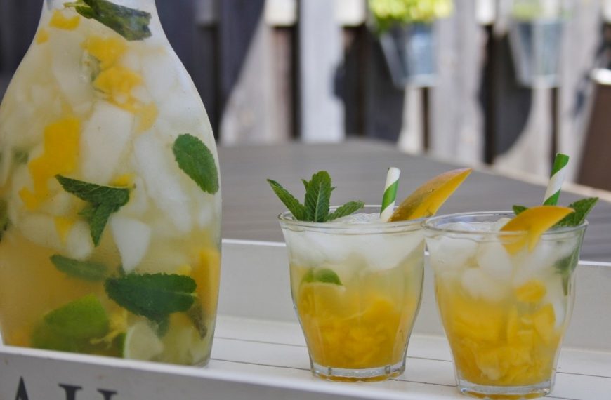 Mango Mojito pitcher