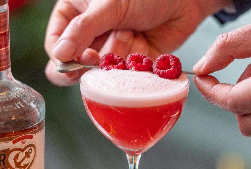 Verleidelijke cocktails voor Valentijnsdag: 4x cocktails served with love